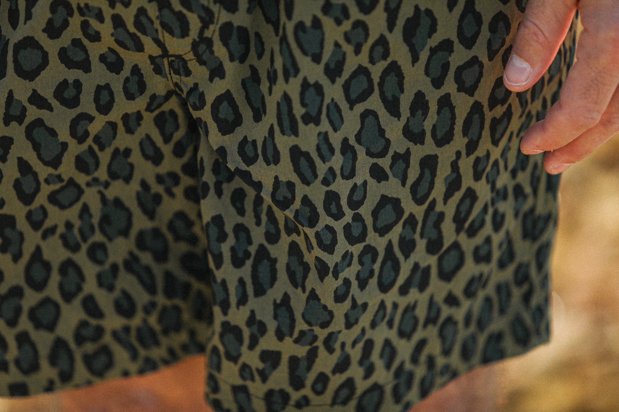 Beach Short - Leopard Japonais Khaki - Image 2