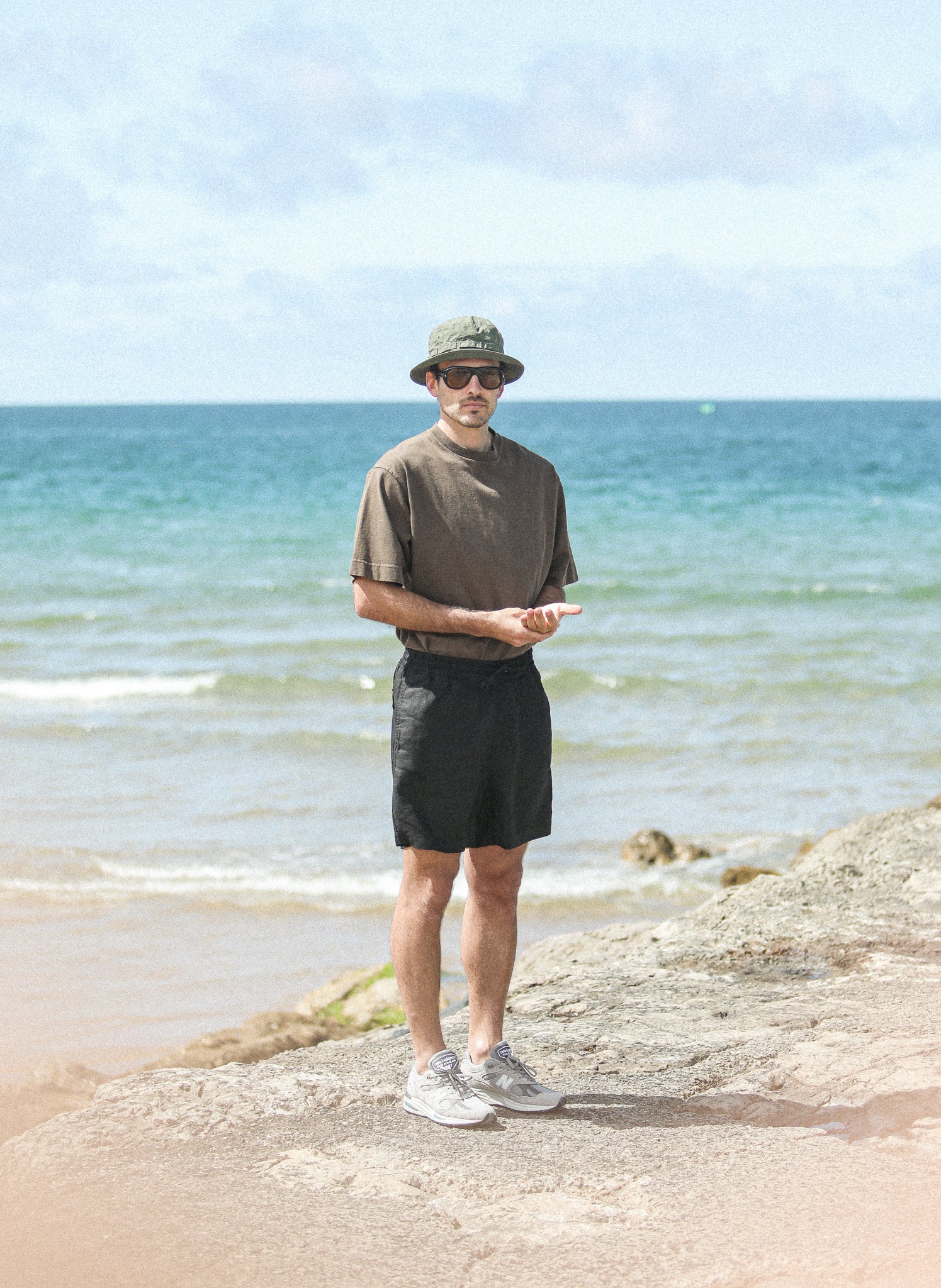 Beach Short - Lin Noir - Image 9