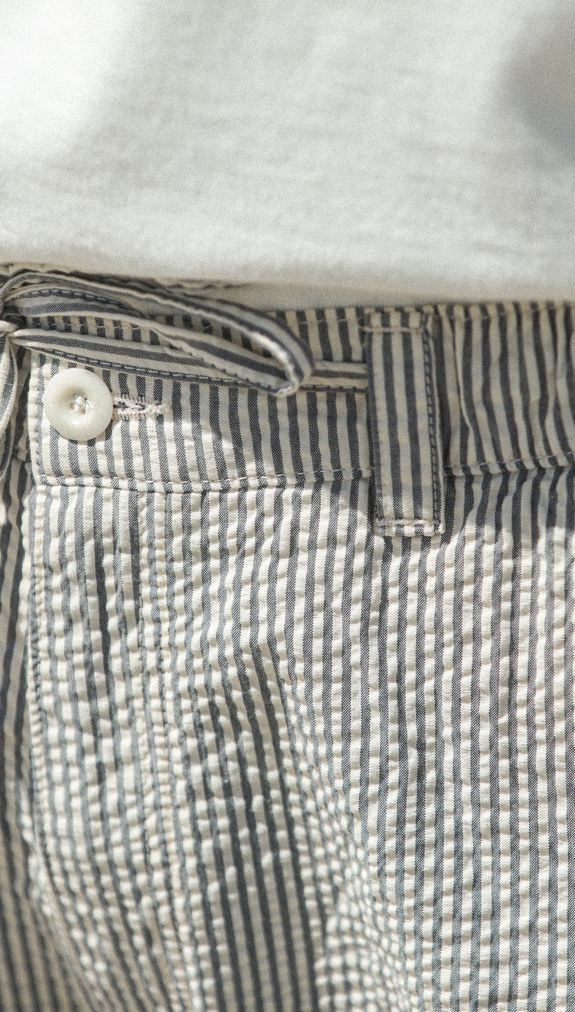 City Short - Seersucker Bleu Creme - Image 2