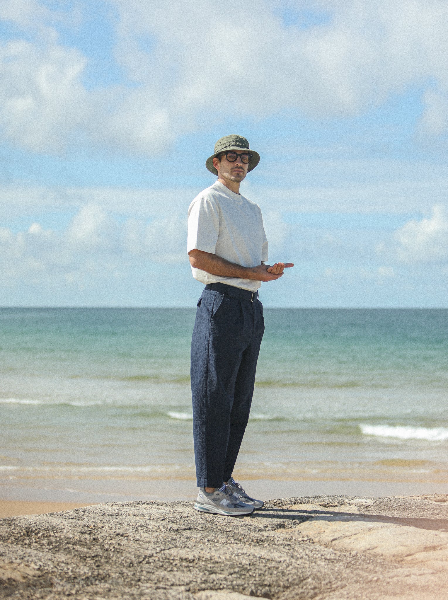 Chino Militaire Pince Simple Seersucker Navy