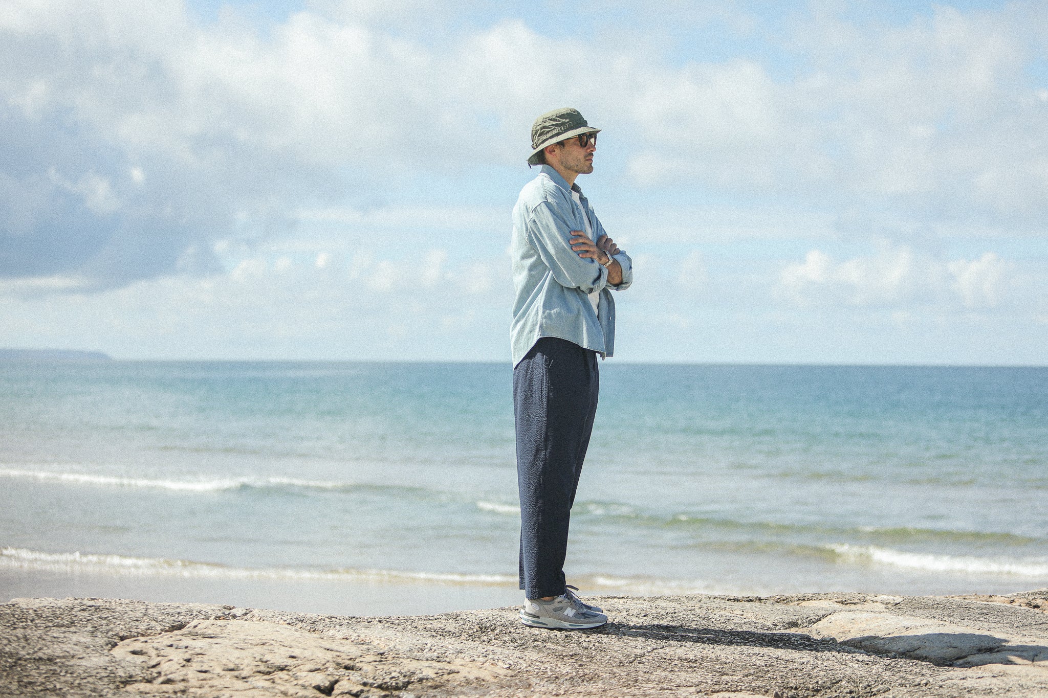 Chino Militaire Pince Simple Seersucker Navy - Image 11