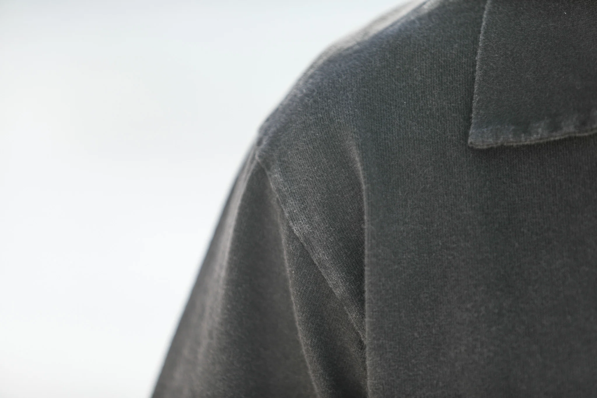 Polo Confort Acid Wash Black - Image 5