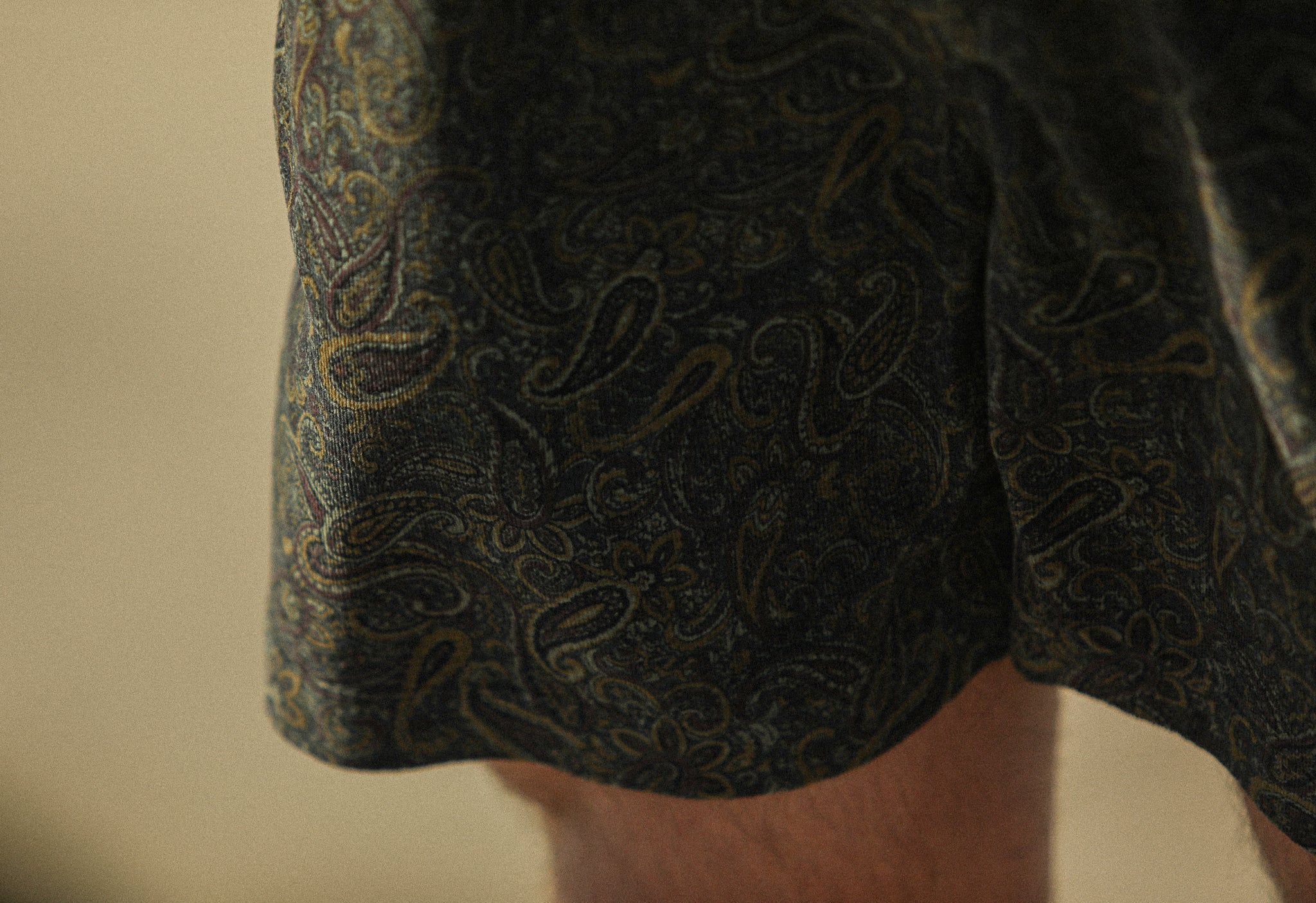 Beach Shorts - Velours Japonais Paisley - Image 6
