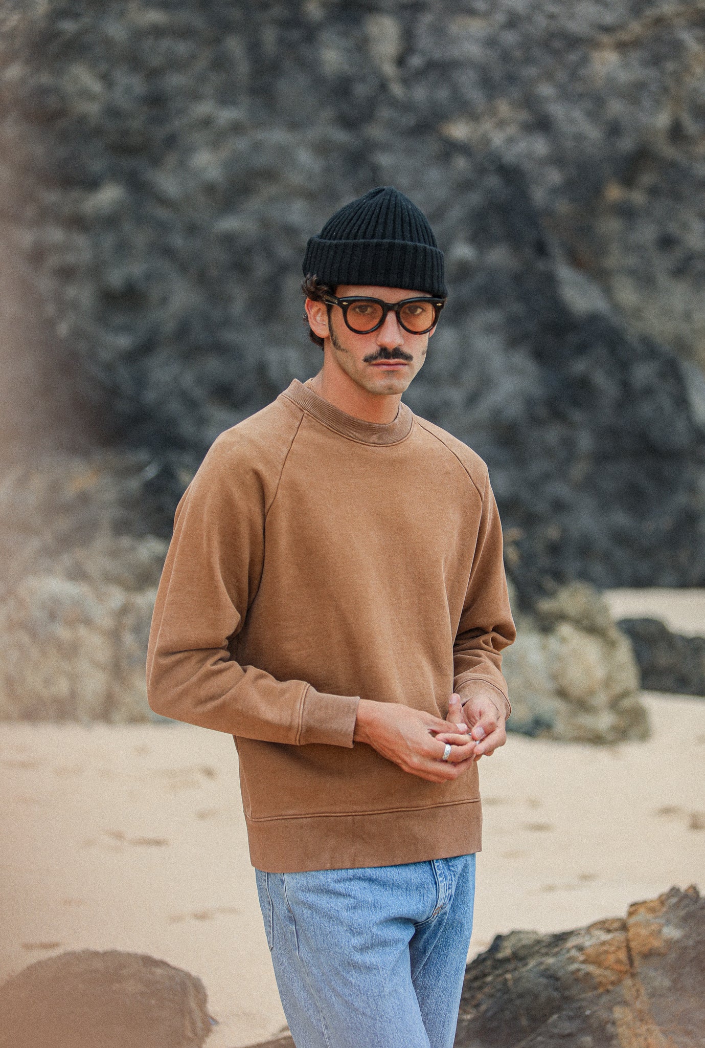Sweatshirt Raglan Acid Wash Brown - Image 9